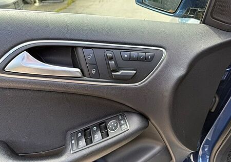 Mercedes-Benz B 200 200 CDI** 1Hd**Navi** Memory**Gepflegt**