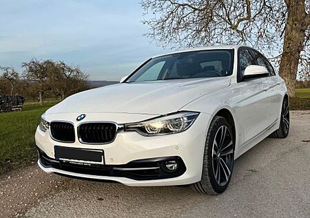 BMW 318i Sport Line Sport Line