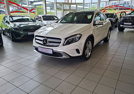 Mercedes-Benz GLA 200 CDI / d Pano Automatik 7G DCT Urban