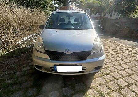Toyota Yaris Verso 1.3