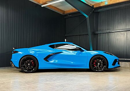 Chevrolet Corvette C8 Stingray 3LT Z51 Performance + 1. Hand + Bose