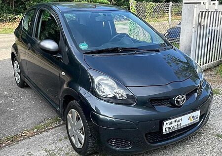 Toyota Aygo (X) Aygo AYGO Basis