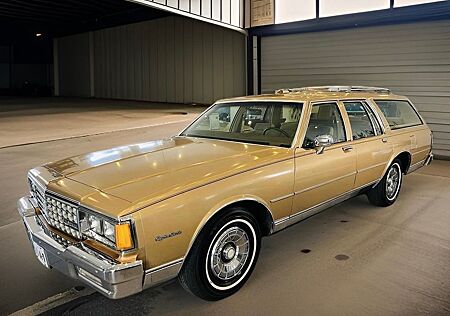 Chevrolet Caprice Station Wagon 5,0L V8 mit TÜV und H.