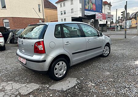 VW Polo Volkswagen AUTOMATIK , KLIMA , TÜV -AU