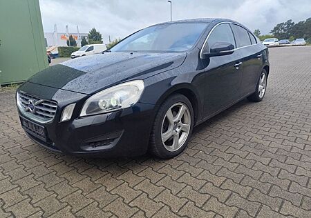 Volvo S60 D5  2,0D TÜV  neu