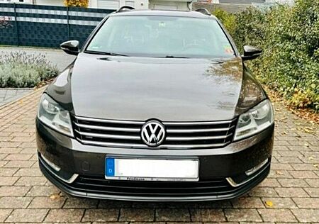 VW Passat Variant Volkswagen 1.4 TSI Trendline Variant Tre...