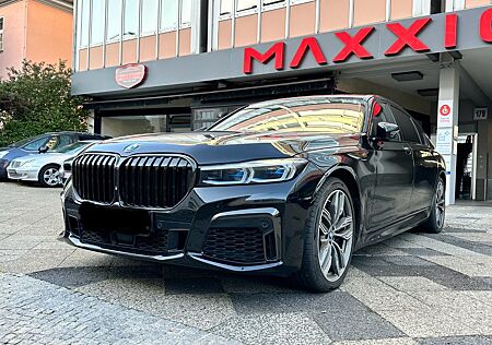 BMW M760Li xDrive V12 Excellence Sky,Laser,Pano