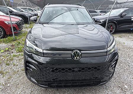 VW Tiguan Volkswagen 2.0 TDI SCR 142kW DSG 4MOTION R-Line