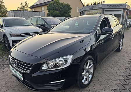 Volvo V60 Kombi Momentum