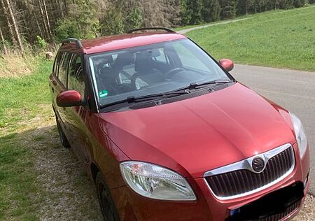 Skoda Fabia Combi 1.4l, Klimaanlage, frischer TÜ