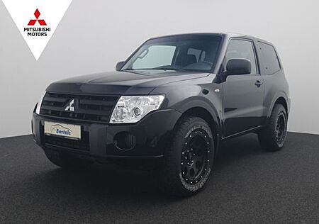 Mitsubishi Pajero 3.2 DI-D Inform Mickey Thompson