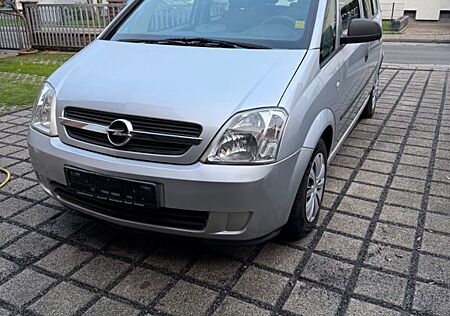 Opel Meriva 1.6 -