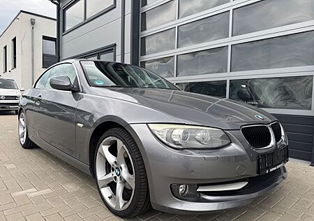 BMW 320i Cabrio Leder Navi Xenon Komfortzugang