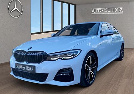 BMW 318 i M SPORT+LED+FLA+HUD+AHK+360+AMBI+SITZH+DAB