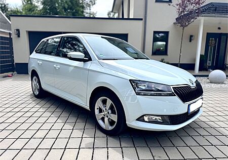 Skoda Fabia 1.0l MPI 55kW Cool Plus TÜV Neu!