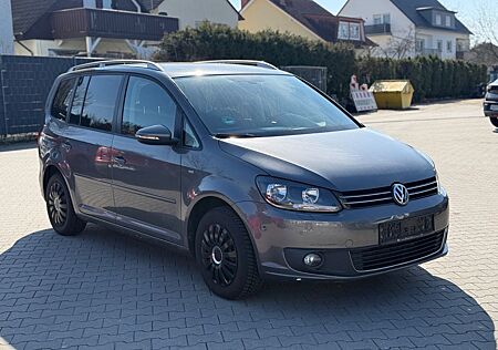 VW Touran Volkswagen Cup*KAMERA*SHZ*SCHECKHEFT