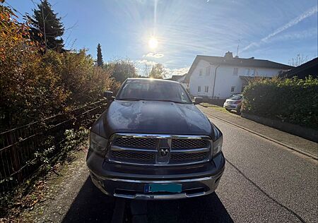 Dodge RAM 1500 5.7L V8HEMI BIG HORN 4x4 , LPG