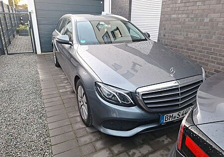 Mercedes-Benz E 200 d T