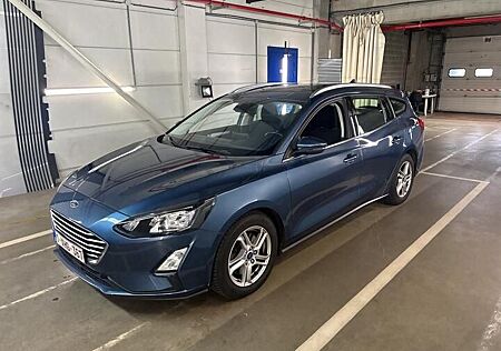 Ford Focus Cool & Connect/1 Jahr Garantie/TÜV Neu ...
