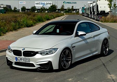BMW M4 Coupé Eventuri Individual M-Paket Yido NO OPF