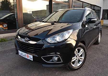 Hyundai ix35 2.0 CRDi 4WD Autom,Alu,Klima,PDC,Shz,CD,AHK