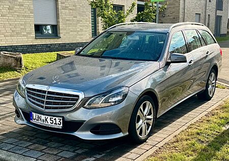 Mercedes-Benz E 200 CDI Hinterachse + HU neu, Scheckheft