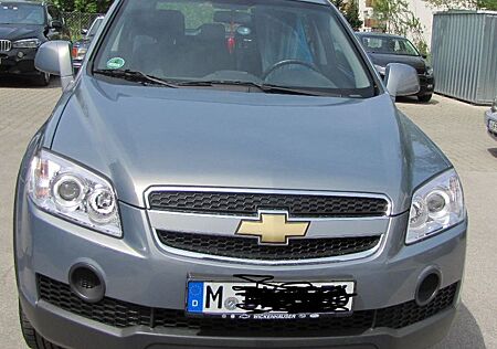Chevrolet Captiva 2.4 LS 2WD 5-Sitzer LS