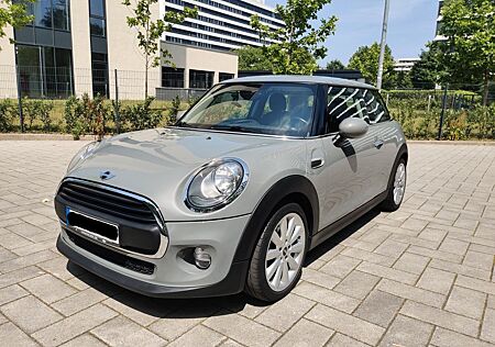 Mini ONE , Top Zustand, Scheckheftgepflegt, Fahrbereit