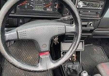 VW Golf Volkswagen 1.8 GTI