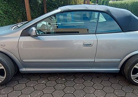Opel Astra G Cabrio 1.6 -