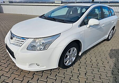 Toyota Avensis Kombi Sol LPG-Anlage * Tüv 01.27