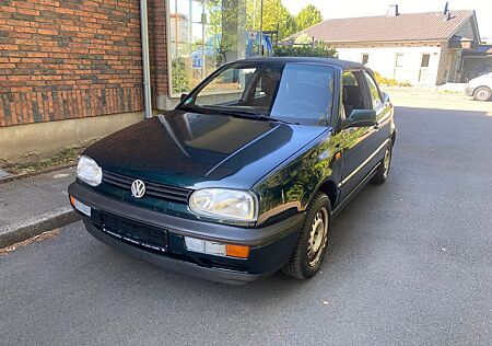 VW Golf Volkswagen 1.8 Cabrio KARMANN