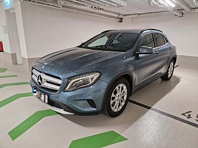 Mercedes-Benz GLA 200 CDI - LEDER-NAVI-BIXENON-SEVICE