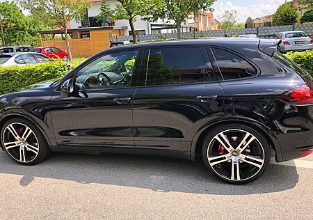 Porsche Cayenne Turbo-Optik, AHK, SAGA, 22, Pano