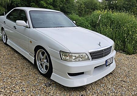Nissan Laurel HC35 tuning, Registered EU, road legal