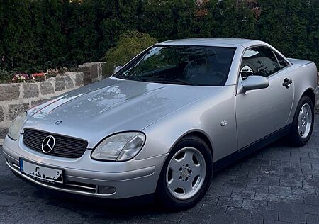 Mercedes-Benz SLK 200