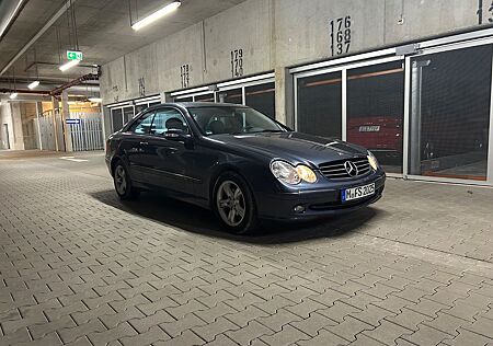Mercedes-Benz CLK 200 KOMPRESSOR AVANTGARDE Avantgarde