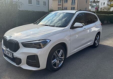 BMW X1 xDrive20d M Sport | 190 PS | M Paket |