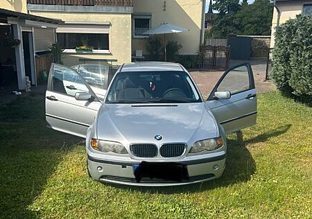 BMW 318i -