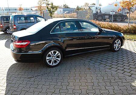 Mercedes-Benz E 350 CDI 4MATIC BlueEFFICIENCY -