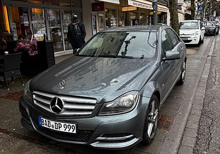 Mercedes-Benz C 180 T BlueEFFICIENCY -