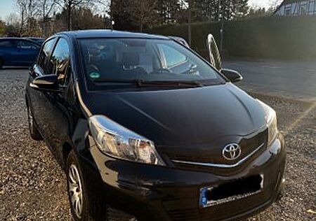 Toyota Yaris 1,0-l-Dual-VVT-i -