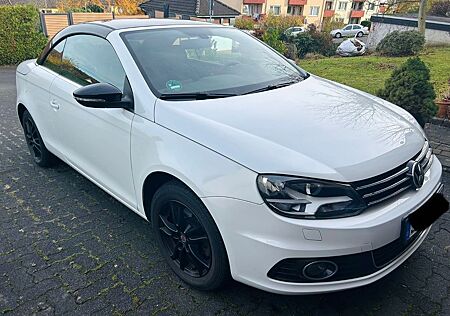 VW Eos Volkswagen 2.0 TDI - Perlmuttweiß mit Verdeck schwarz