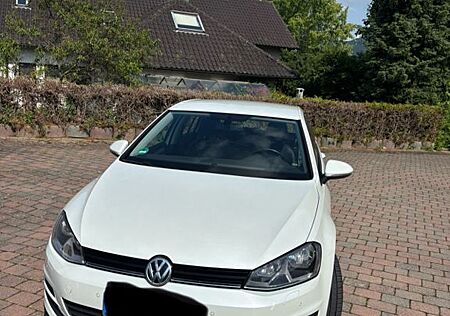 VW Golf Volkswagen 1.2 TSI 63kW BMT Trendline