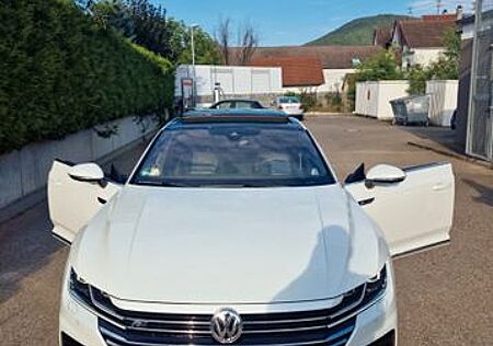 VW Arteon Volkswagen 2.0 TSI DSG R-Line R-Line