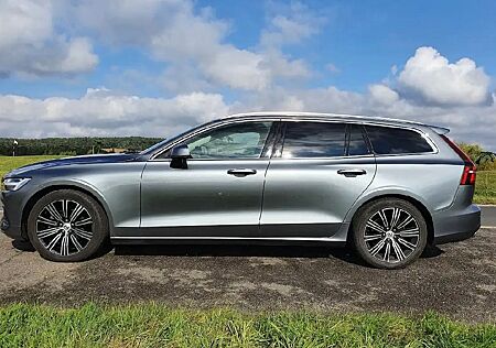 Volvo V60 D4 Geartronic Momentum