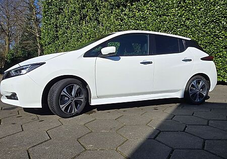 Nissan Leaf 150 PS 40KWH N-CONNECTA N-CONNECTA