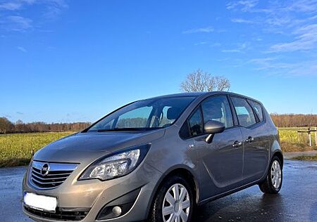 Opel Meriva 1.4 150 Jahre 88kW 150 Jahre