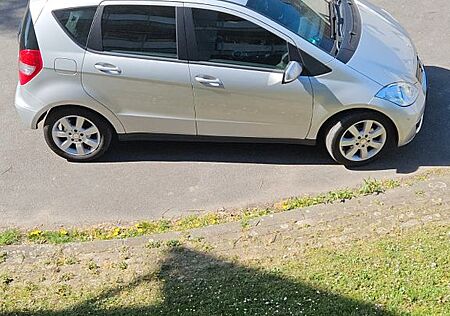 Mercedes-Benz A 150 Autotronic -