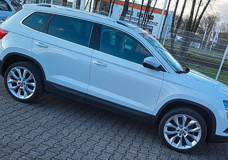 Skoda Karoq 1.5l TSI ACT DSG STYLE STYLE
